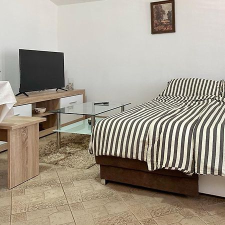 Pahert Beach Apartment Vir Kültér fotó