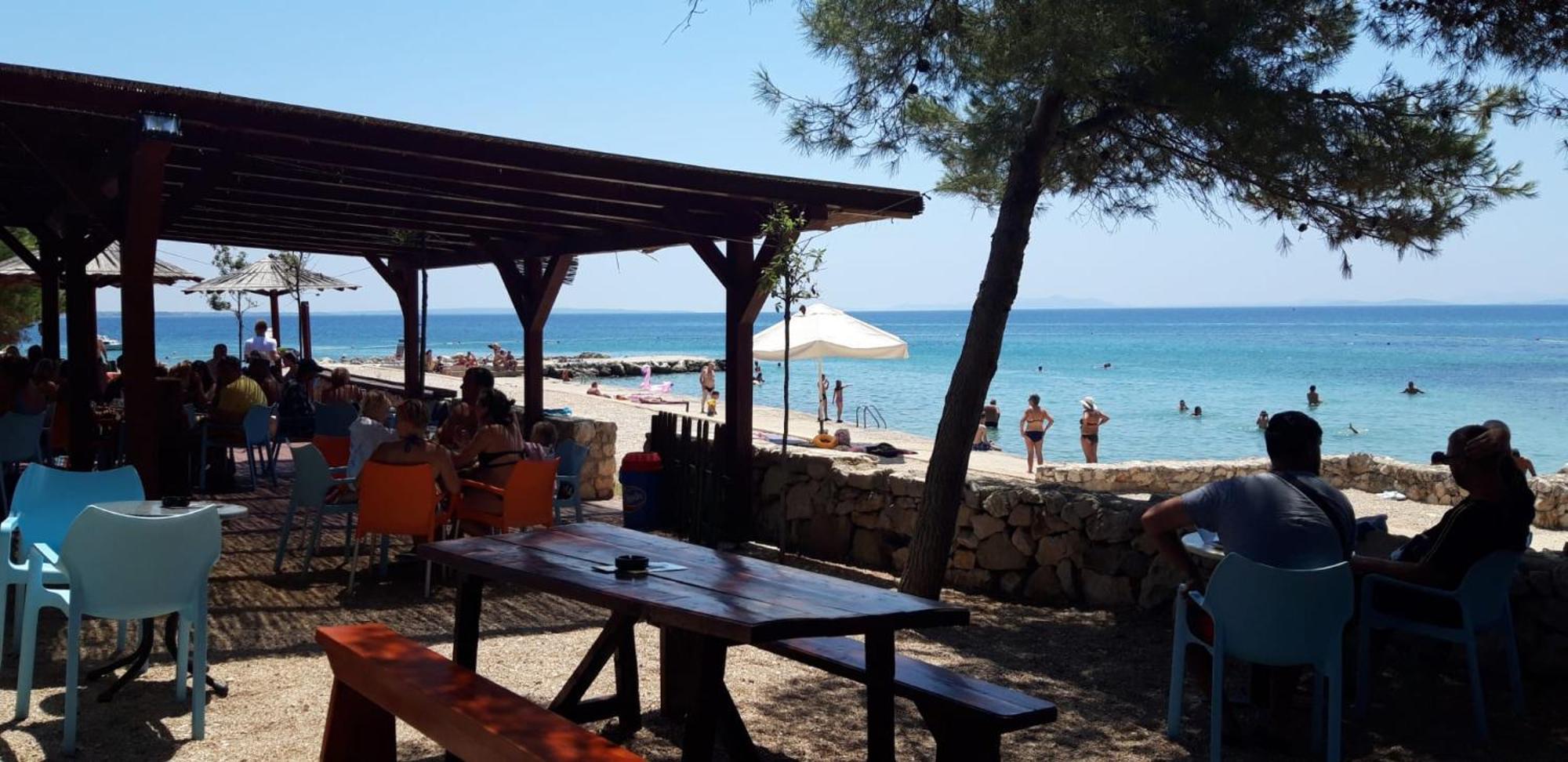 Pahert Beach Apartment Vir Kültér fotó