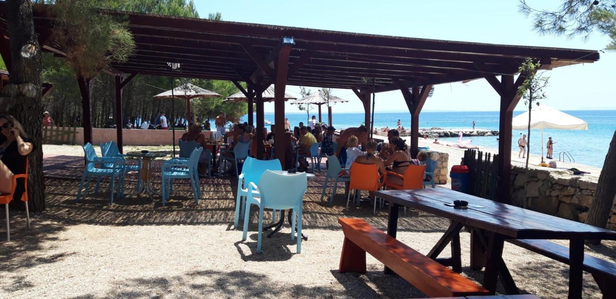 Pahert Beach Apartment Vir Kültér fotó